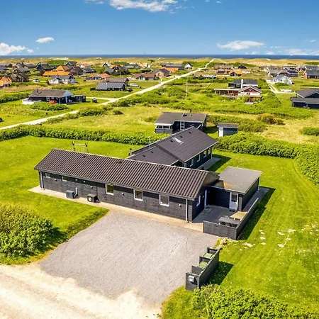 Poolhus I Vrist Til 18 Med Aktivitetsrum Sj800 *