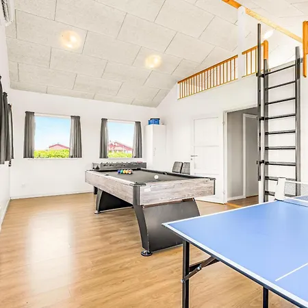 度假居 Poolhus I Vrist Til 18 Med Aktivitetsrum Sj800